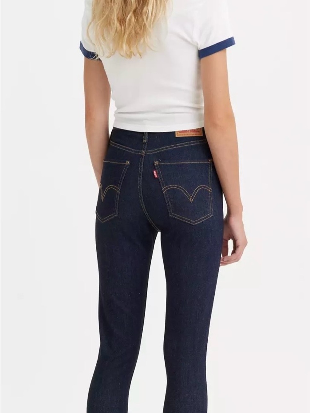 Levi’s Mile High Super Skinny Women's Jeans Dark Blue Wash Size 26”x30” EUC